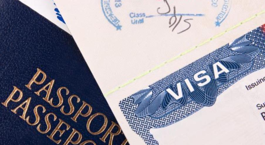 您是否需要提供新照片或与EVU注册签证申请不同的照片？